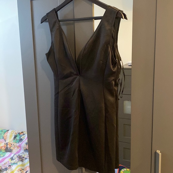 Little black dress - Picture 1 of 2